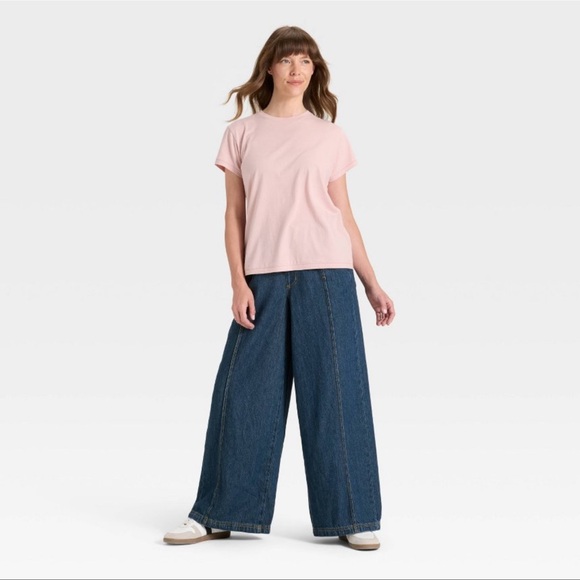 Women's High-Rise Drawstring Wide Leg
Relaxed Fit Beach Pants - Picture 5 of 12